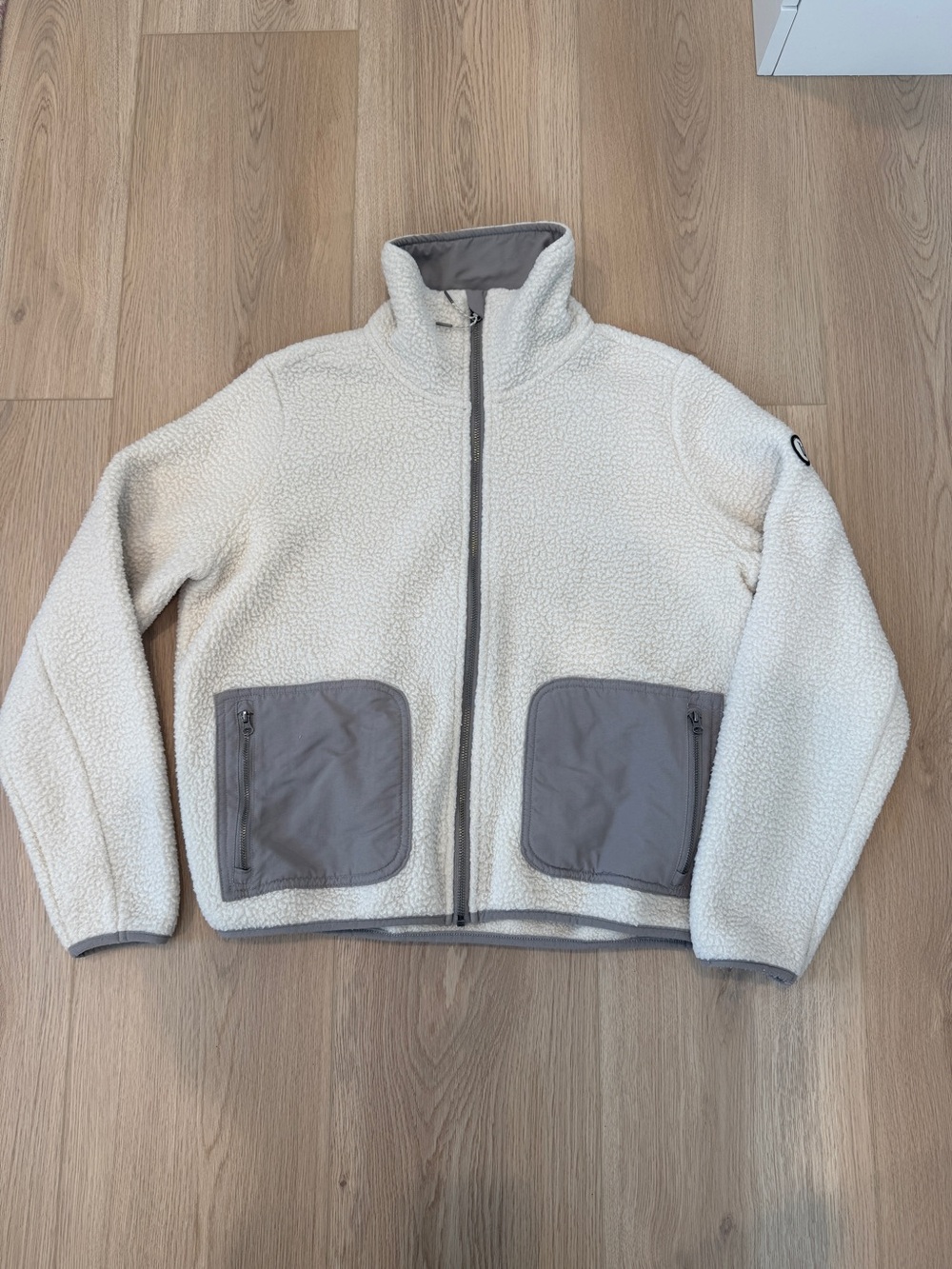 Vuori Alpine Sherpa Fleece Jacket Cream Gray Women's Medium
